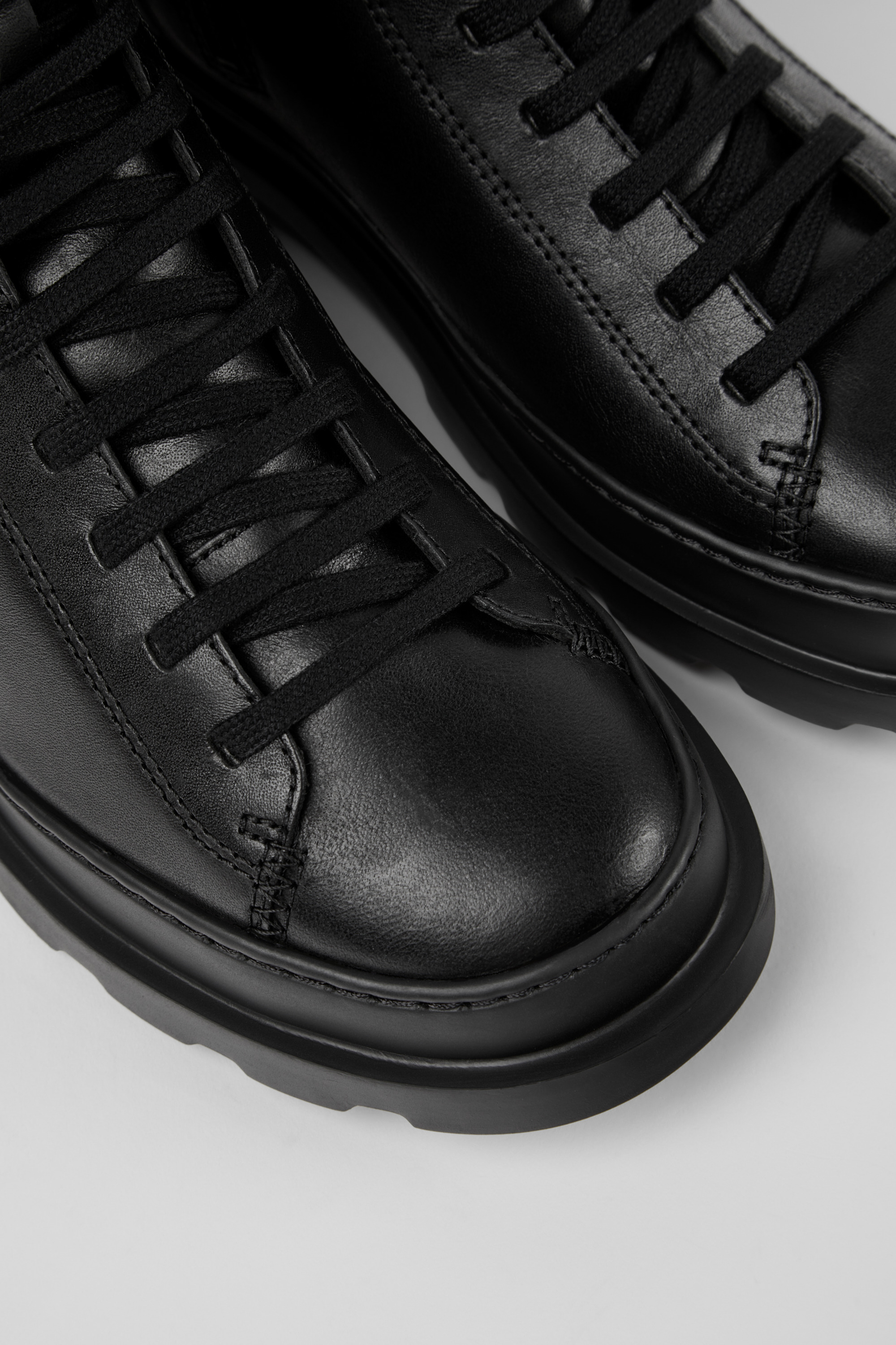 Brutus - Black medium toe boots for women